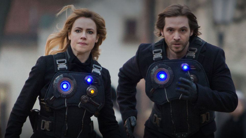 Illustration for article titled 12 Monkeys Season 3 - Still Doing Messy Time Travel Right